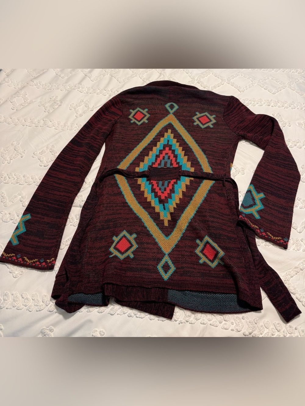 Billabong Cardigan, Aztec design, Size S